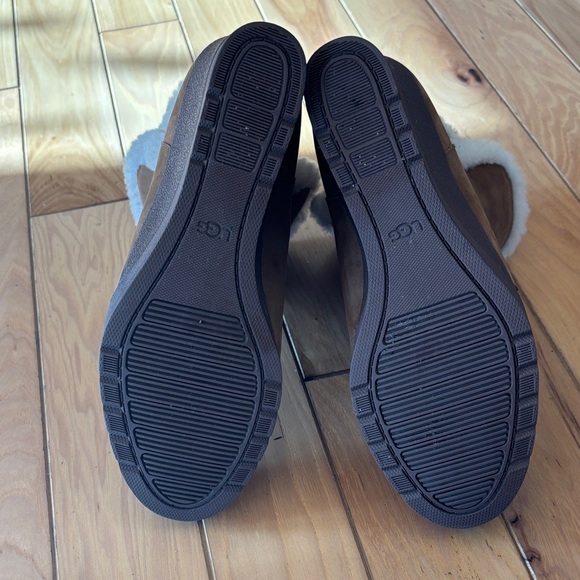 UGG Women's Tan Wedge Boots with Cream Lining - Picture 6 of 9